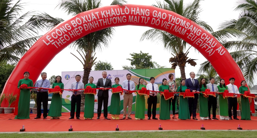 AG-Xuat-khau-gao-1.jpg