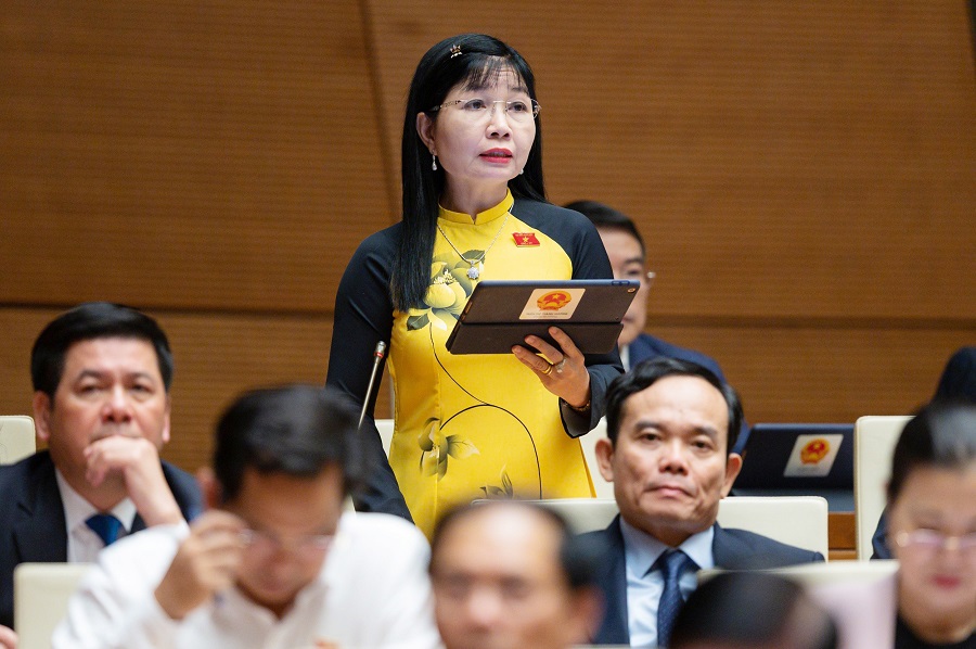 27-10-Huong.jpg