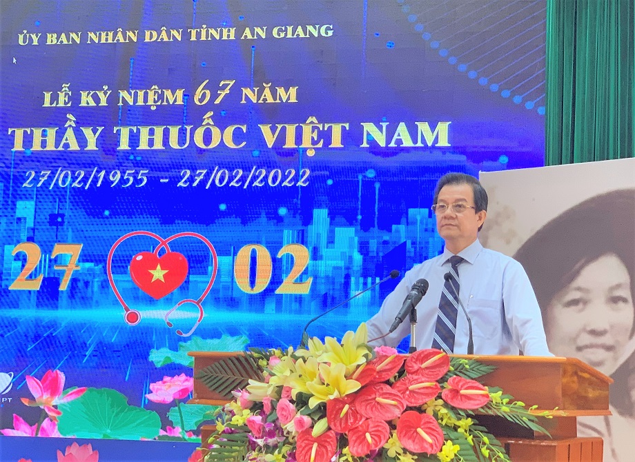 67nam-thaythuocVN-3.jpg