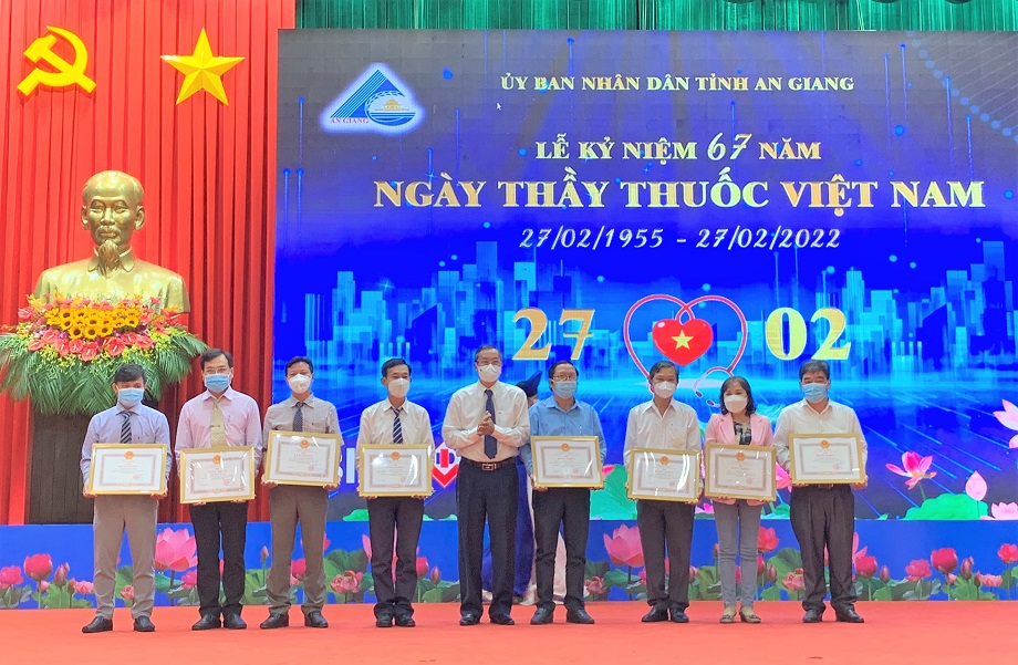 67nam-thaythuocVN-7.jpg