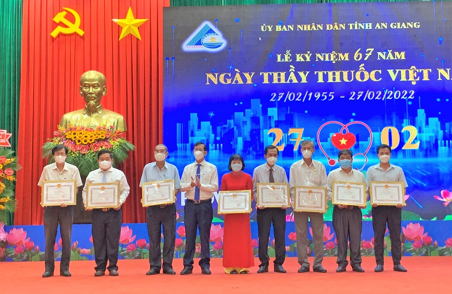 67nam-thaythuocVN-9.jpg