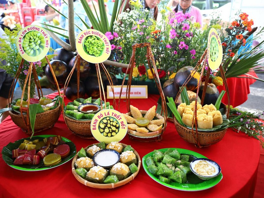 AG-kyluc-banh-thotnot-2.jpg