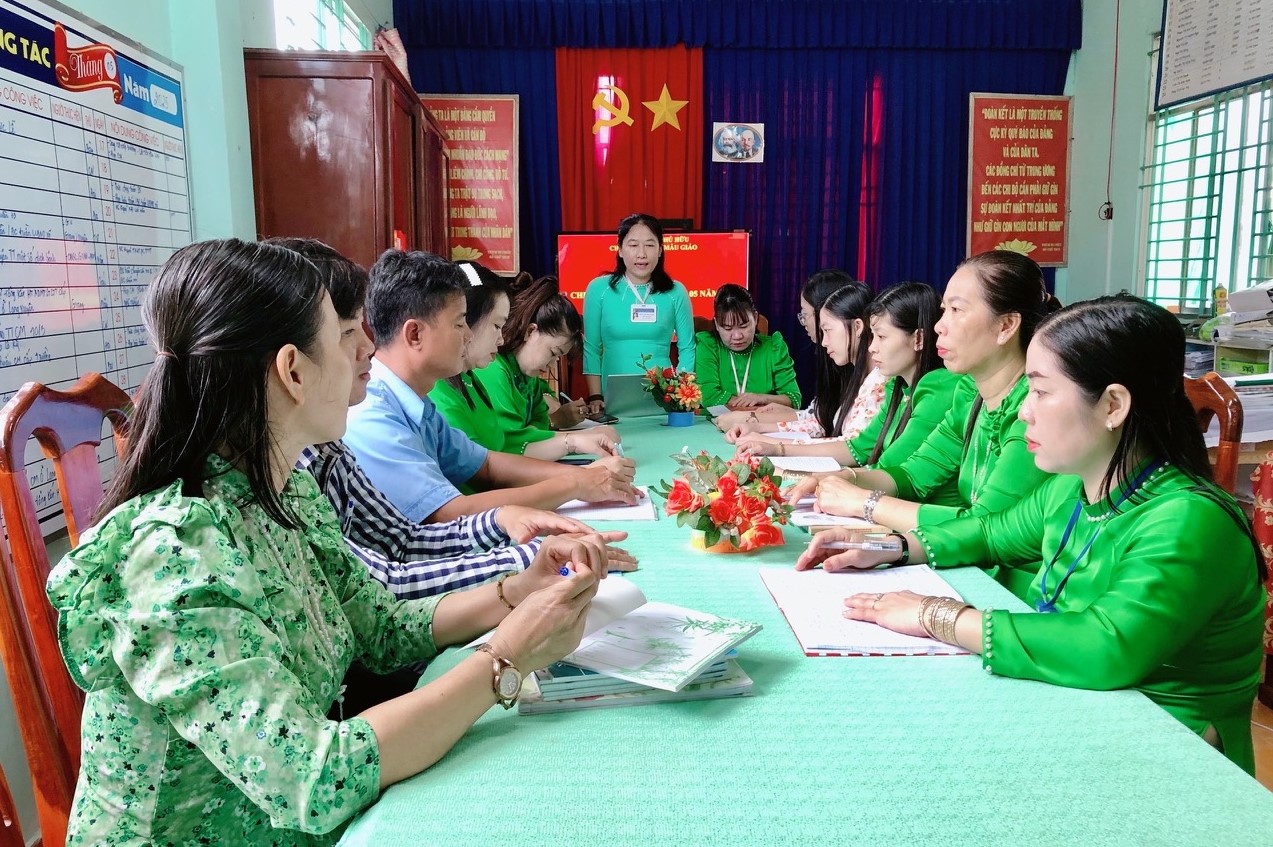 AP-co-Giang-hoctap-bac-1.jpg