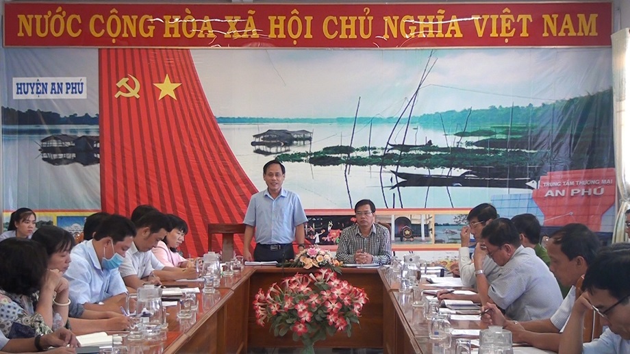 AP-hop-chong-dich-2.jpg
