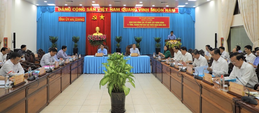 BTCTW-giaoban-cum-nam-1.jpg