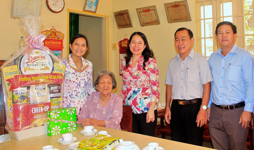 Bi-thu-tham-MVNAH-2.jpg