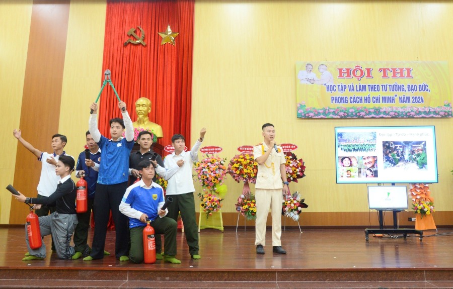CP-chungket-hoithi-ve-Bac-4.jpg