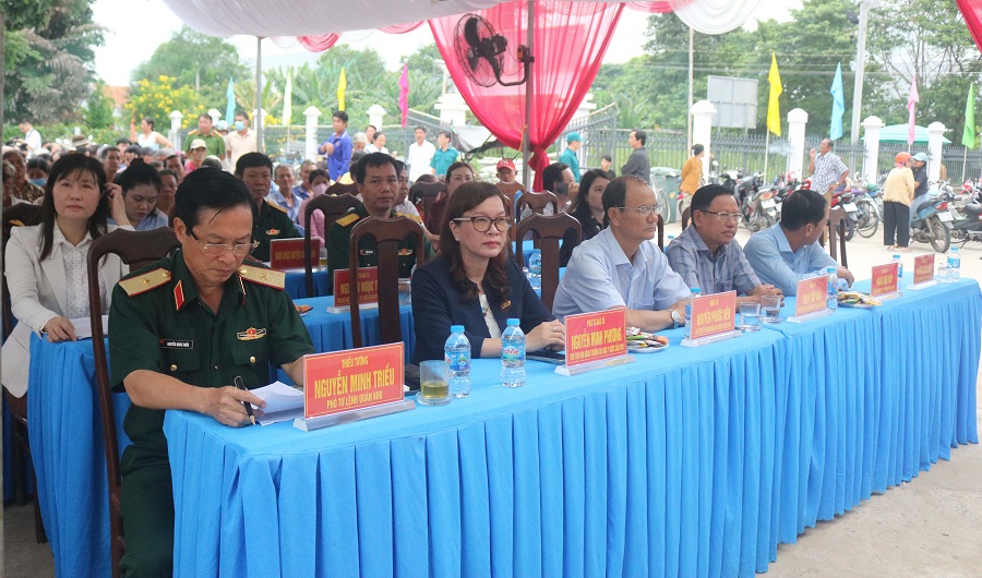 CP-kham-400hongheo-1.JPG