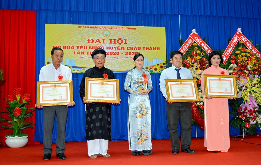 CT-thi-du-yeu-nuoc-1.jpg