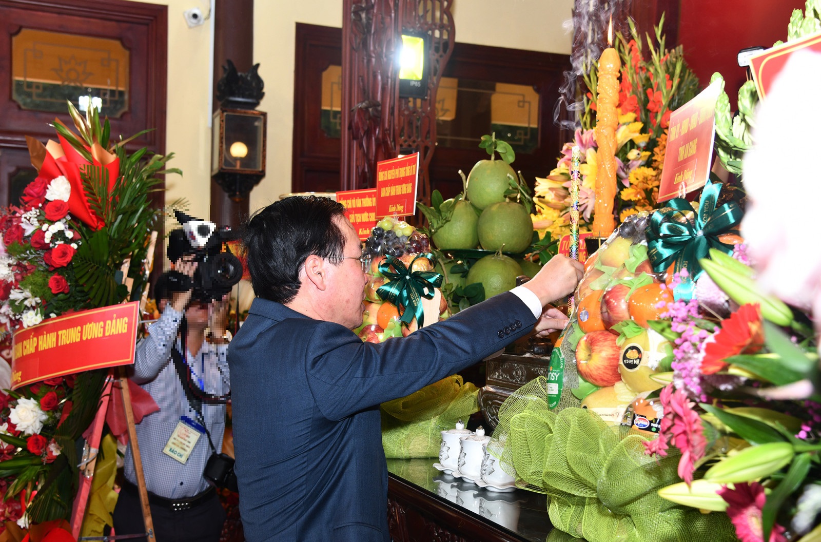 CTN-VoVanThung-vieng-BacTon-135-nam-4a.jpg