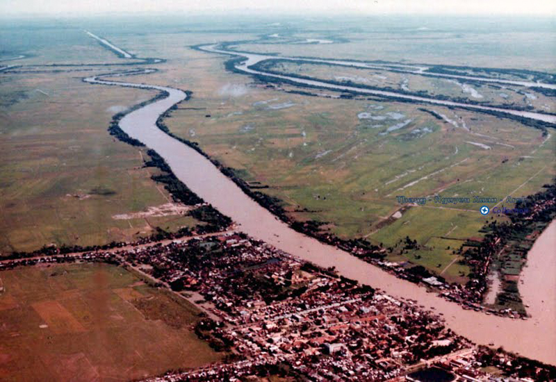 Chau-Doc-Khong-Anh-Aerial-1960s.jpg