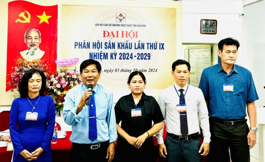 DH-PHSK-ag-6.jpg