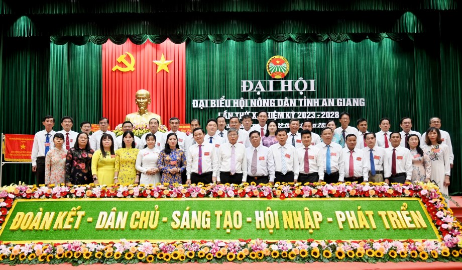 DHND-AG-10-13.jpg