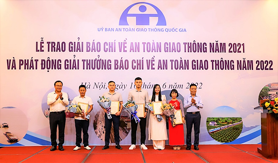 Giai-BCve-ATGT22.jpg