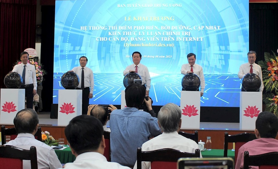 HN giao ban LLCT 3.jpg
