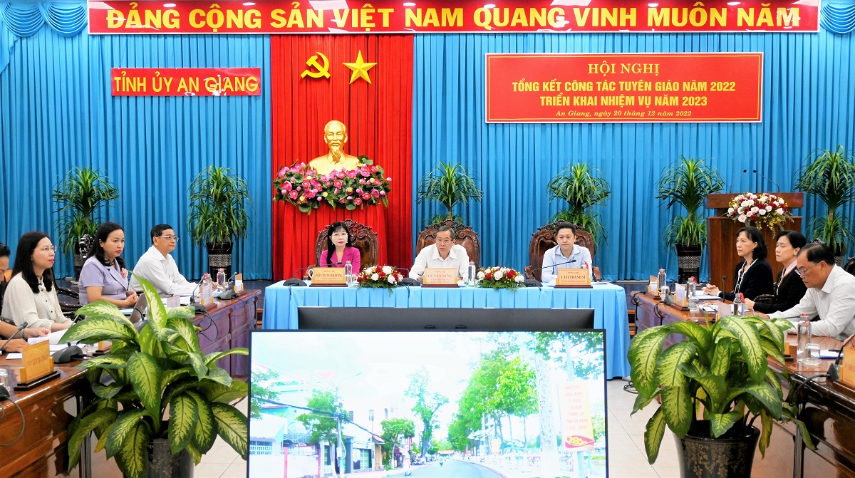 Hoi-nghi-tket-tg22-1.jpg