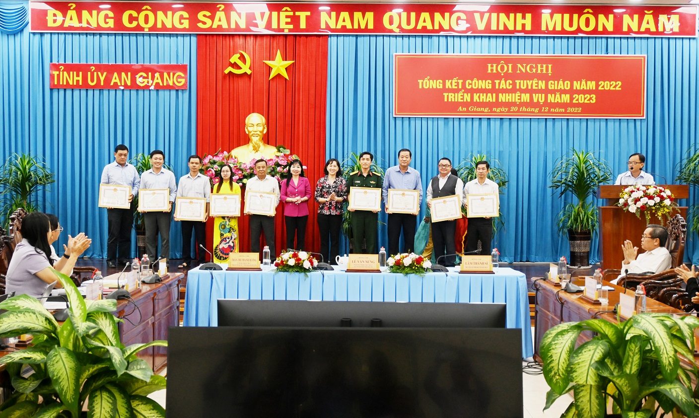Hoi-nghi-tket-tg22-6.jpg