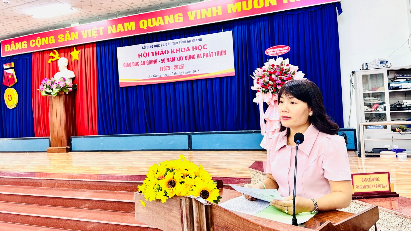 Hoithao-GD50nam-2.jpg