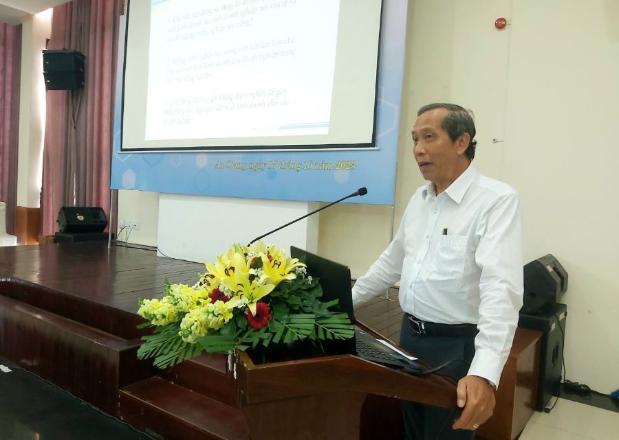Hoithao-kinhte-tunhan-23-3.jpg