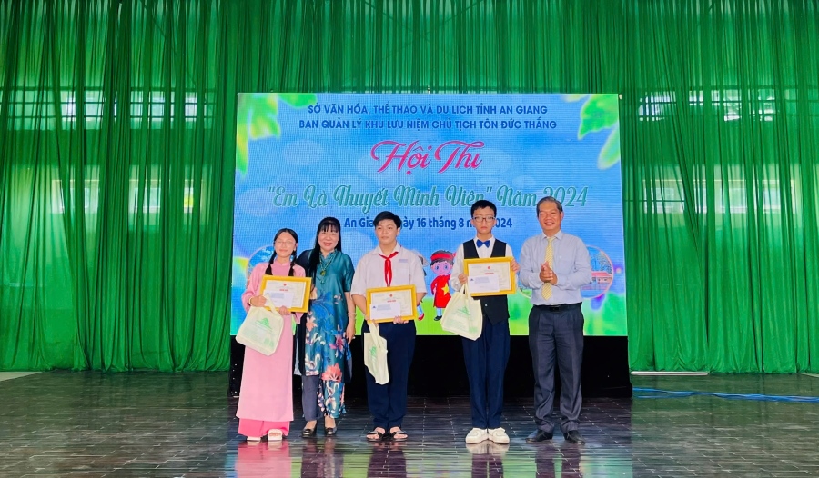 Hoithi-thuyetminh-7.jpg
