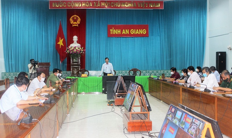 Hop-BCD-19-tinh-phianam.jpg