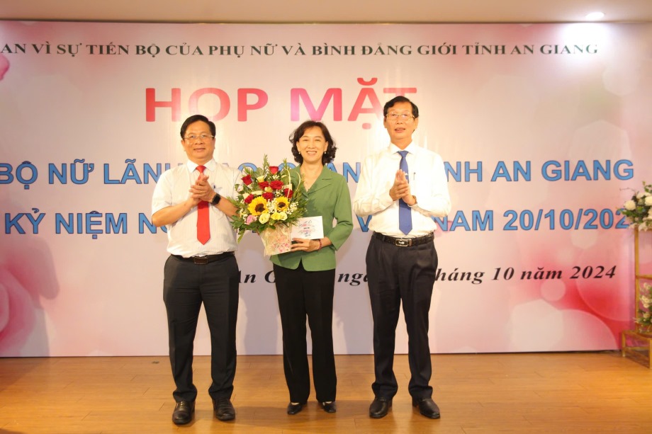 Hop-mat-ldnu24-1.jpg
