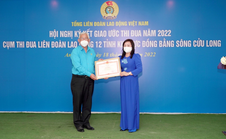 LDLD-12tinh-hopthidua-5.jpg