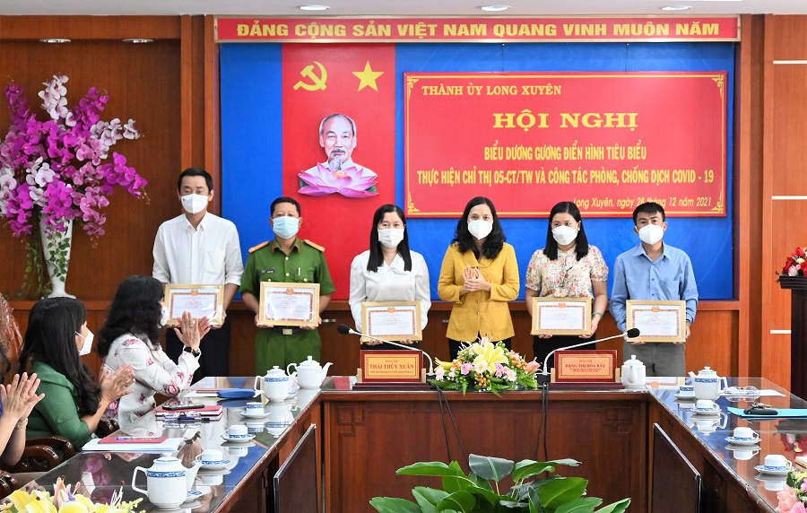 LX-gapmat-guongdienhinh-2.jpg