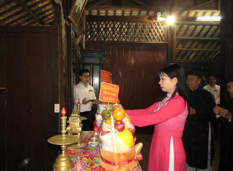 Le-baocong-BacTon-11.jpg