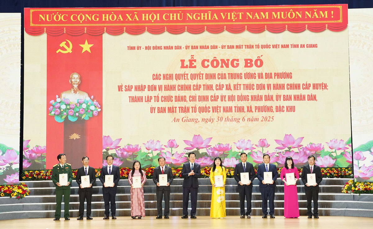 Le-congbo-thanhlap-ag-14.jpg