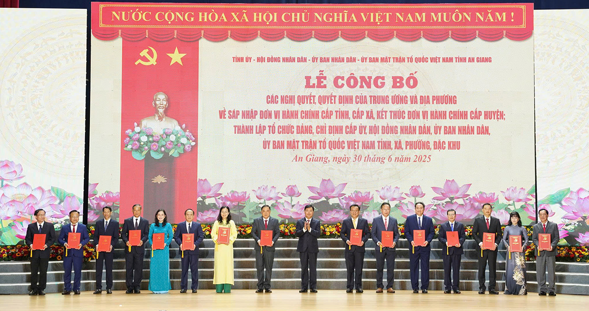 Le-congbo-thanhlap-ag-16.jpg