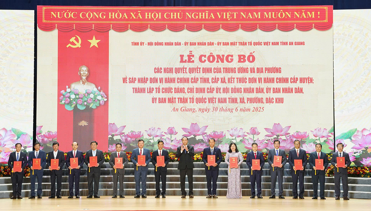 Le-congbo-thanhlap-ag-20.jpg