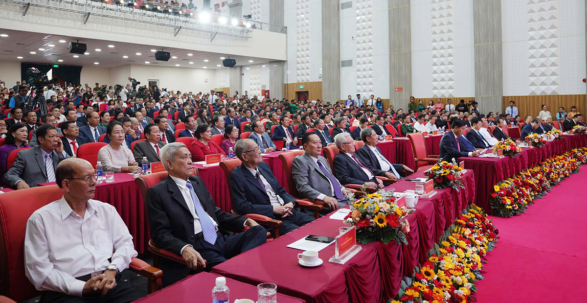 Le-congbo-thanhlap-ag-3.jpg