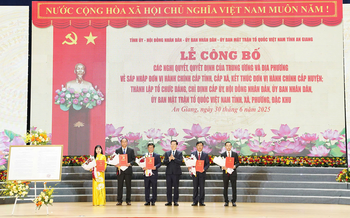 Le-congbo-thanhlap-ag-7.jpg