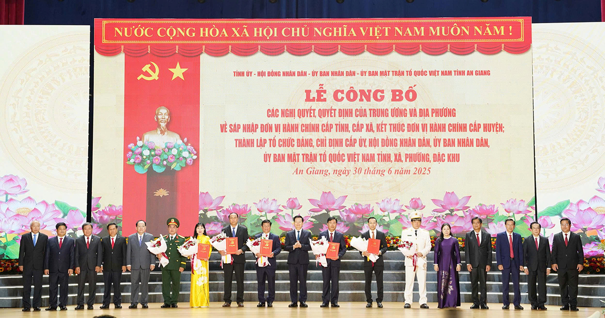 Le-congbo-thanhlap-ag-8.jpg