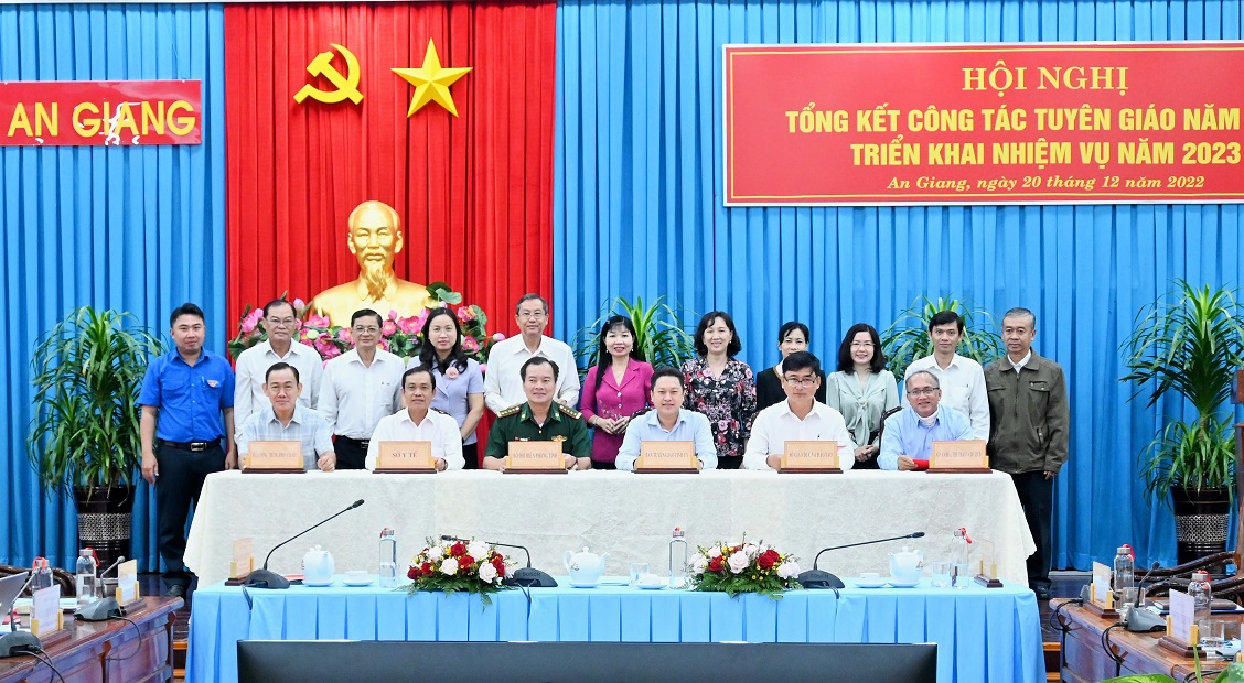 Hoi-nghi-tket-tg22-8.jpg
