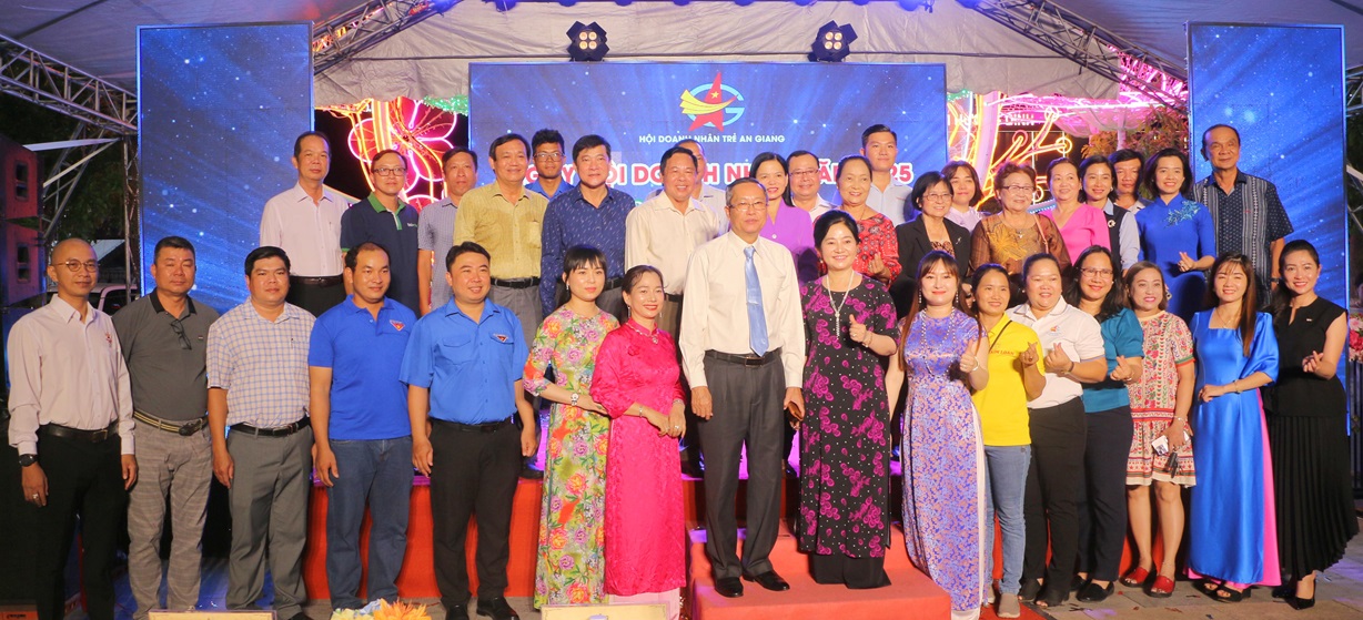 Ngayhoi-ketnoidn-8.jpg