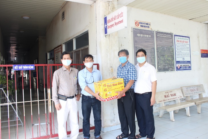 PCT-Thu-khao-sat-Cho-moi-3.jpg