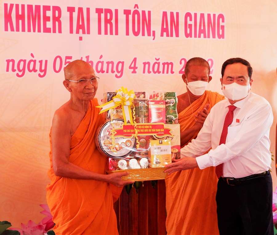 PCTQH-Man-thamag-2.jpg