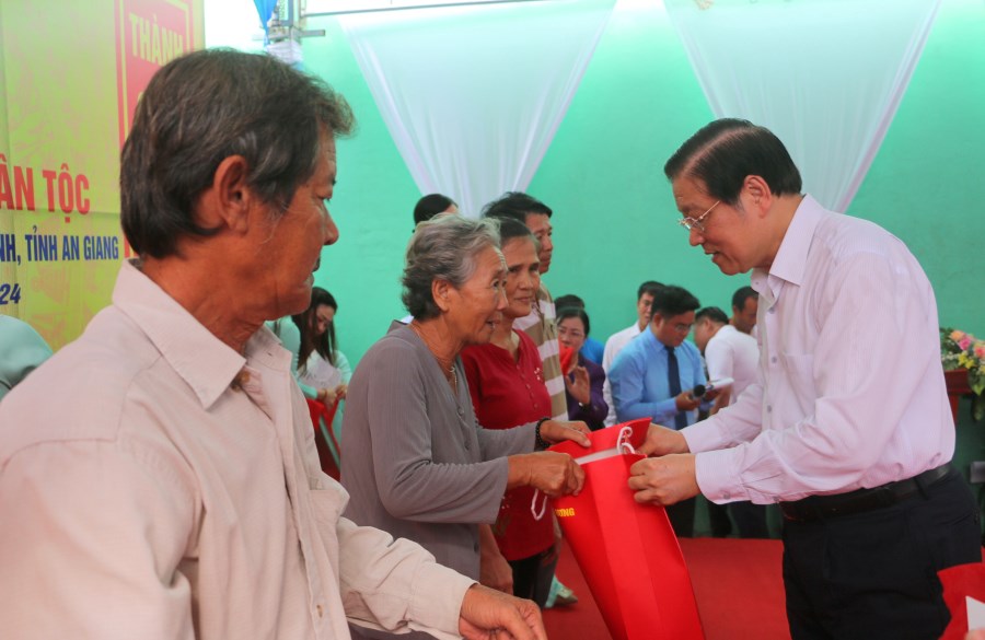 Phan-Dinh-Trac-du-DDK-ag-8.jpg