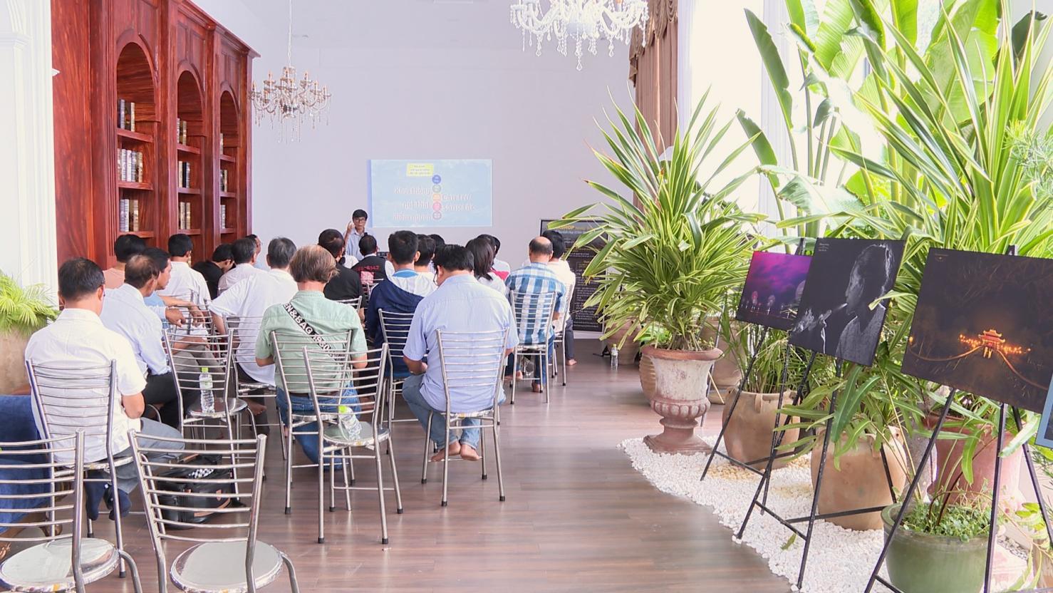 Phanhoi-Nhiepanh-taphuan-2.jpg