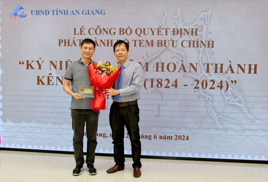 Phathanh-tem-kenh-VinhTe-4.jpg