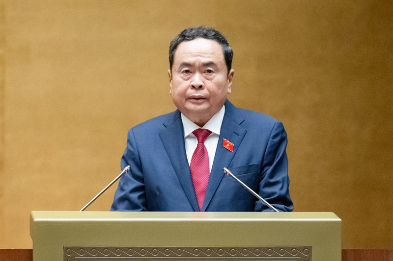 QH-chatvan-Man.jpg