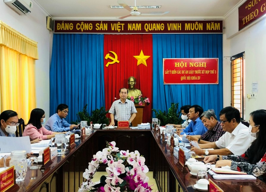 QH-donggopluatbh.jpg