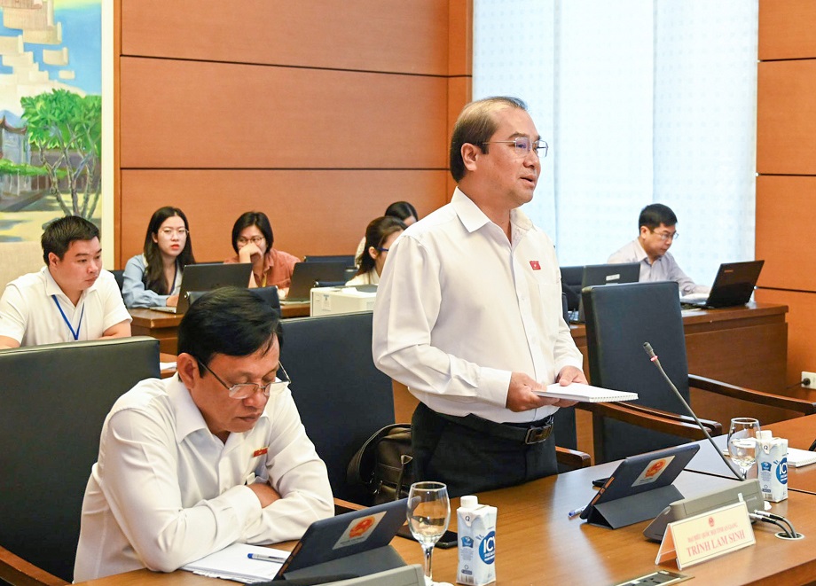 QH-thaoluan-211-sinh.jpg