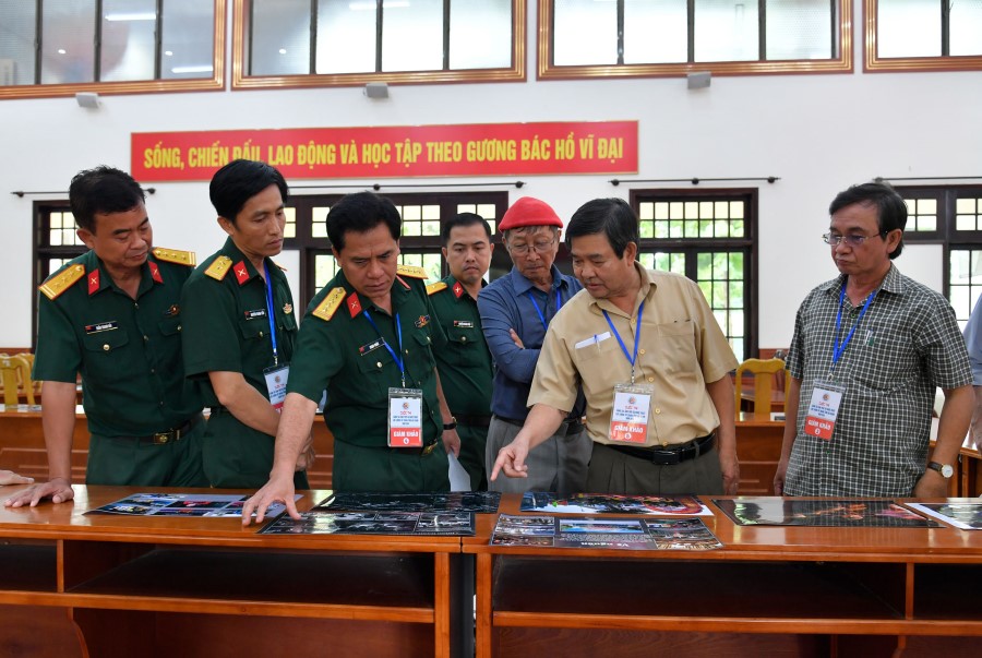 QS-camanh-giai-1.jpg