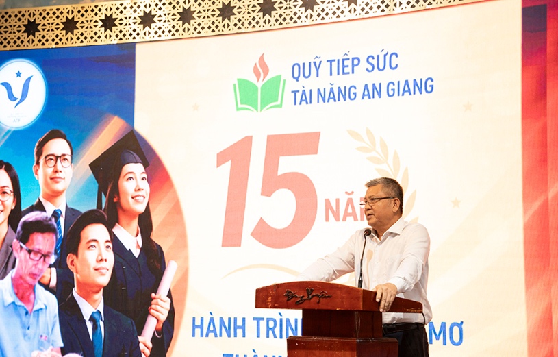 Quy-TXTNAG-hopmat-15n-3.jpg