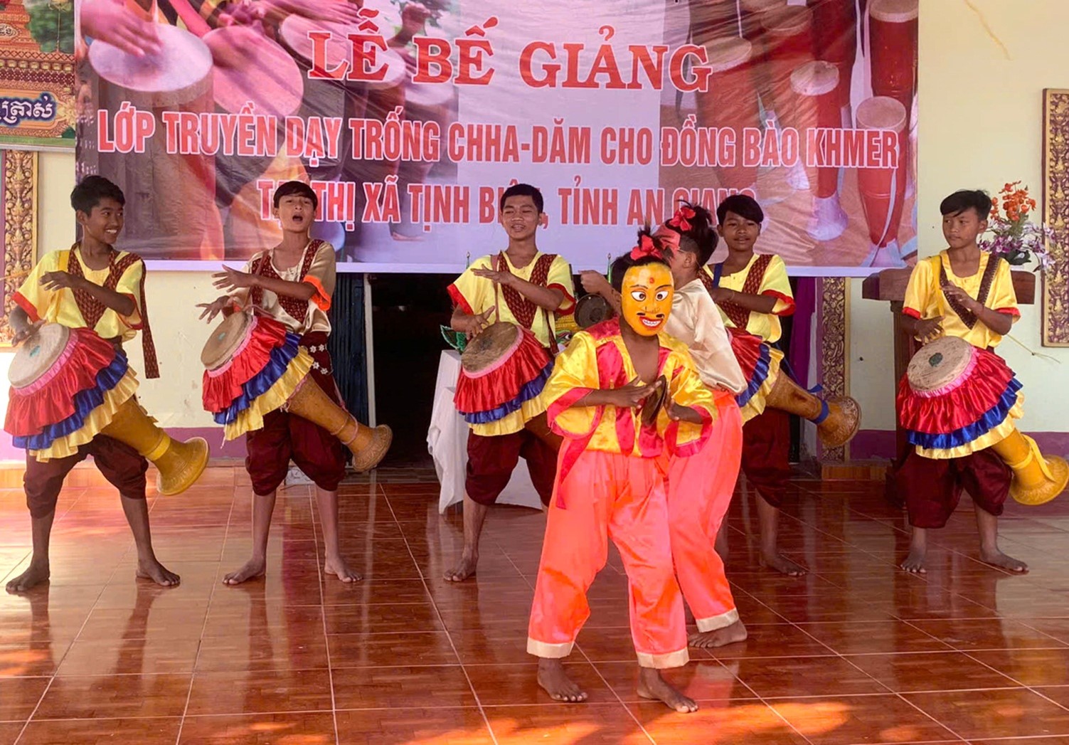 TB-begiang-lopmua-trong-4.jpg