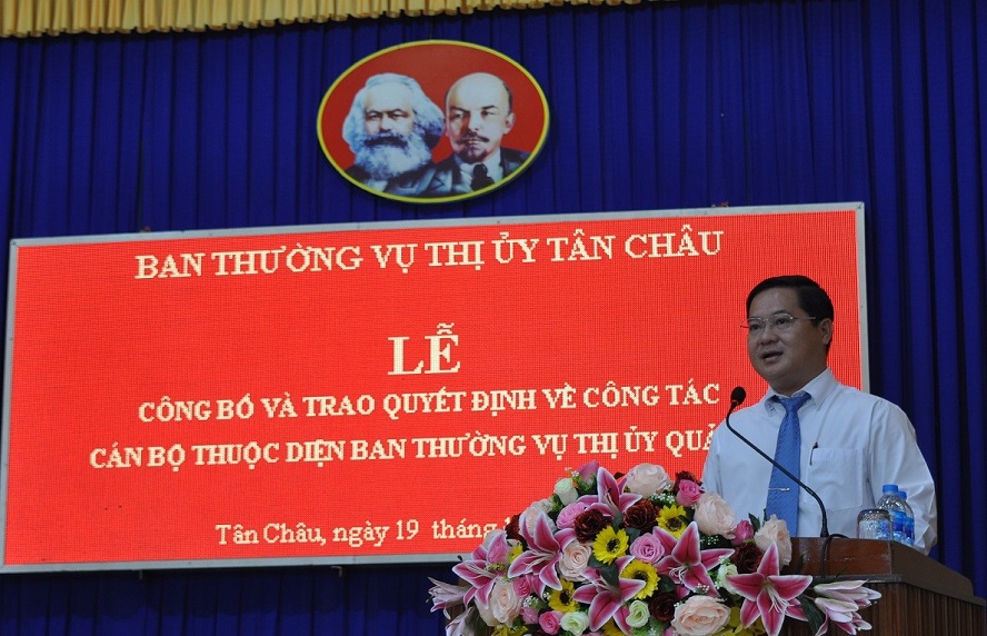 TC-trao-quyet-dinh-4.jpg