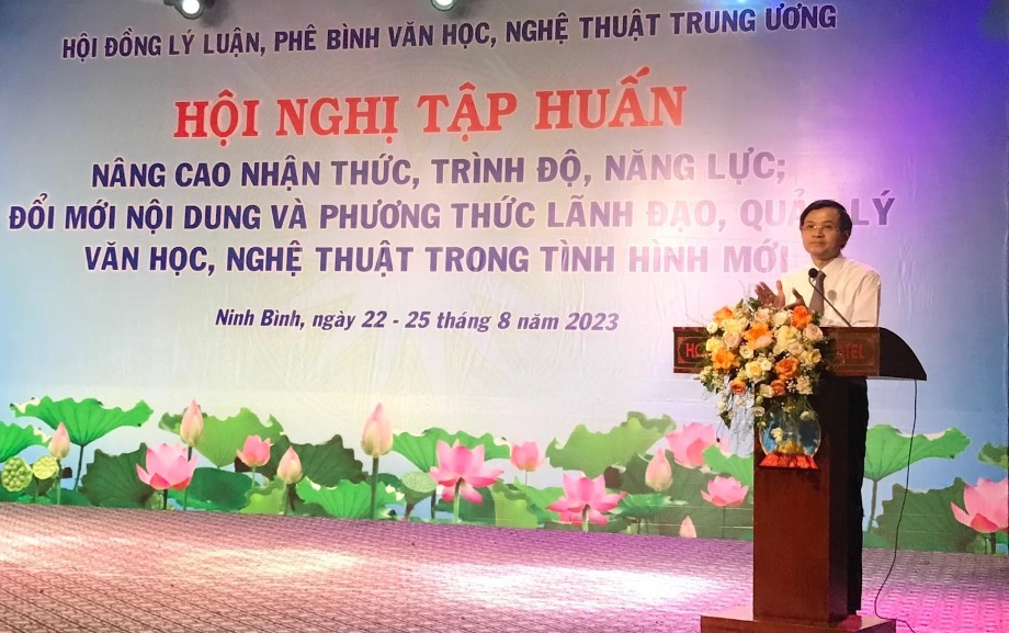 Tap-huan-phebinh-VHNT-23-4.jpg